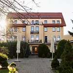 Europa 2*